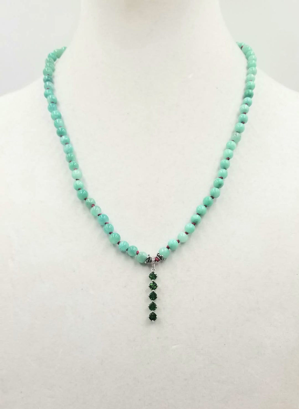 Seafoam green dyed quartz chrome diopside sterling toggle necklace, so tranquil!