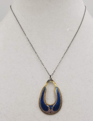 Vintage, sterling silver, Art Nouveau-style pendant necklace. 16" Princess length.