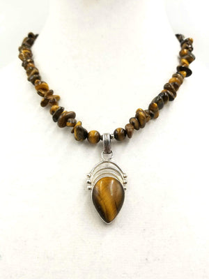 Sterling silver and tiger's eye pendant necklace. 16